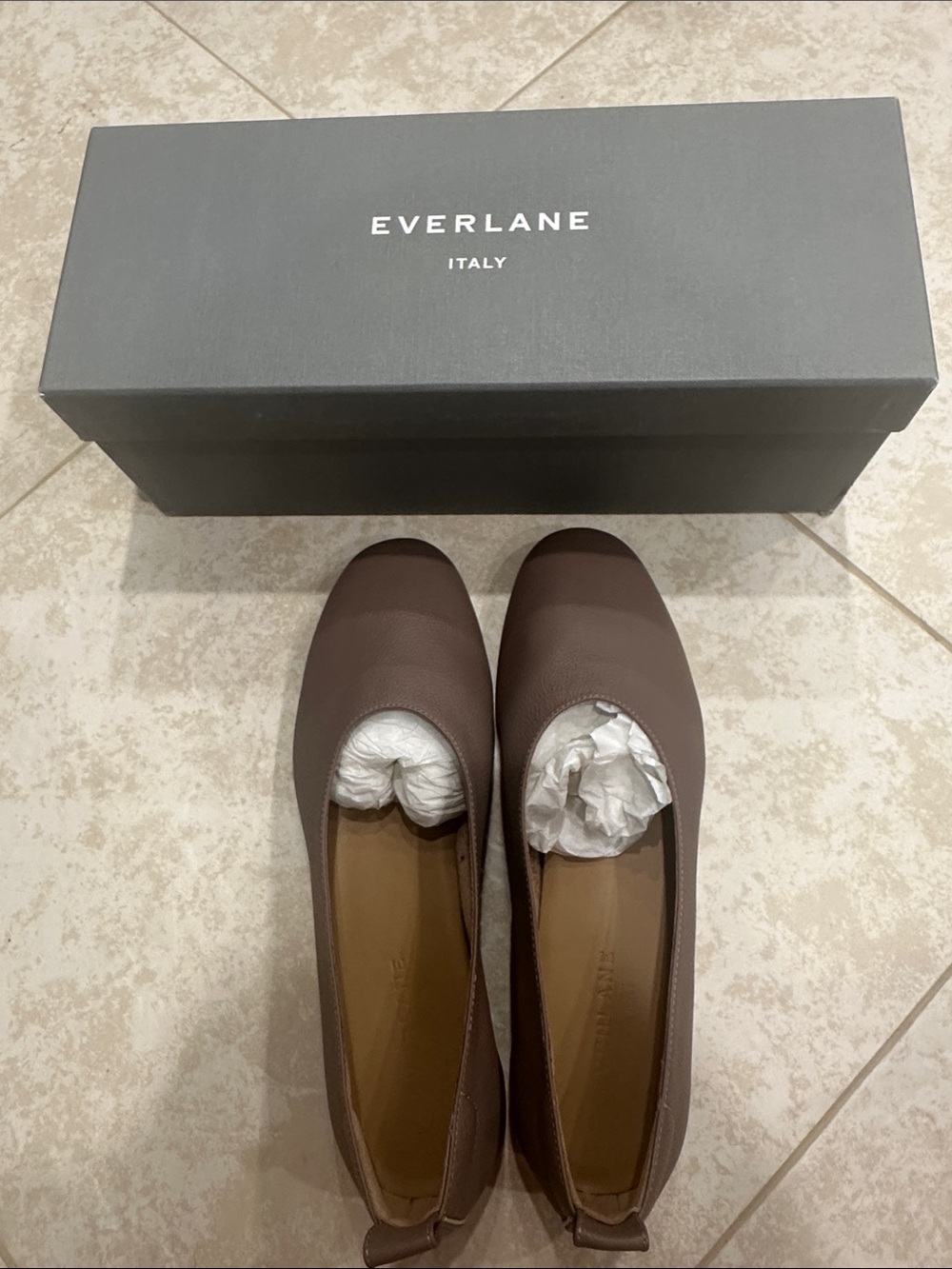NWT Everlane The Glove Leather mocha Sz 5
